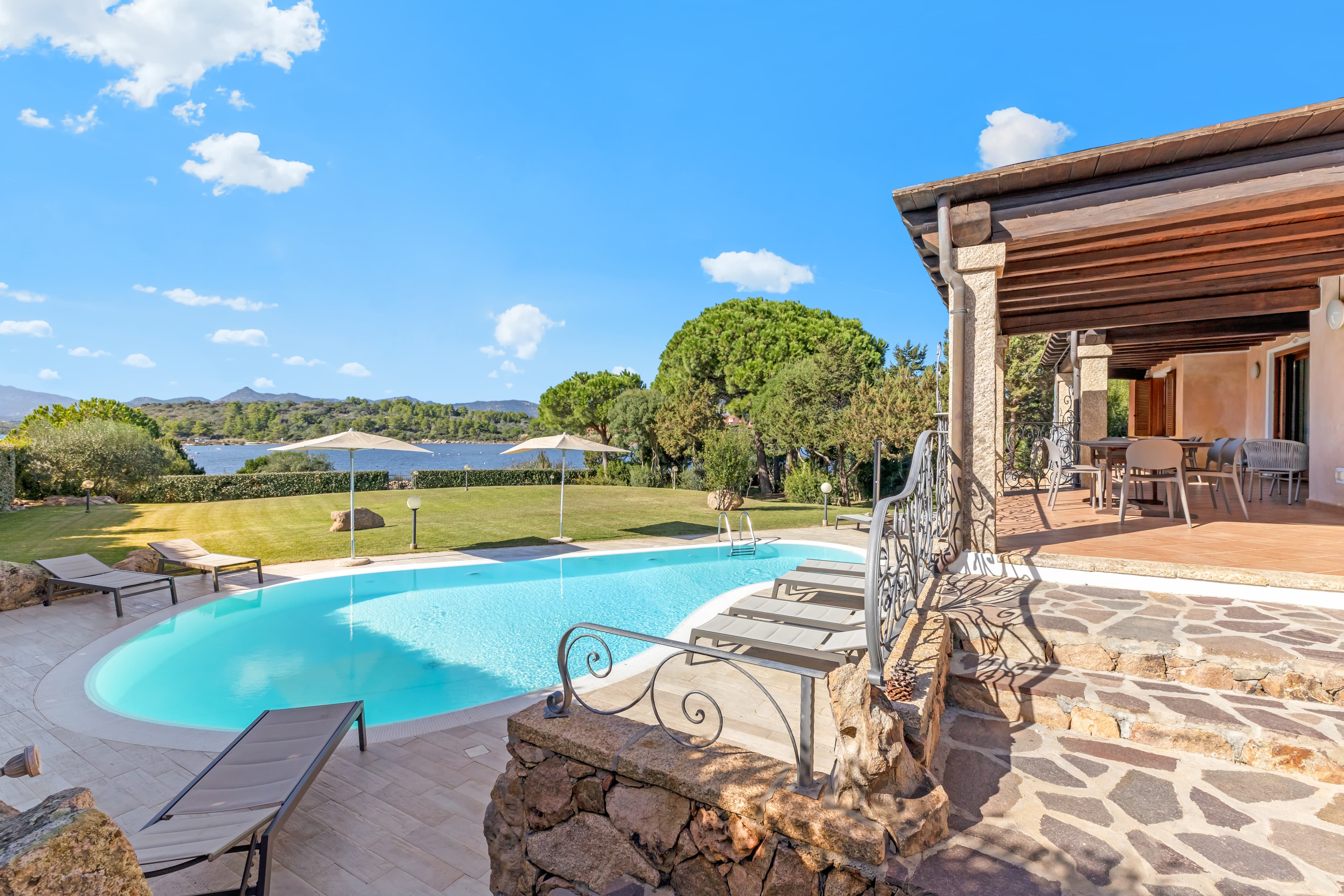 Villa Capo Coda Cavallo